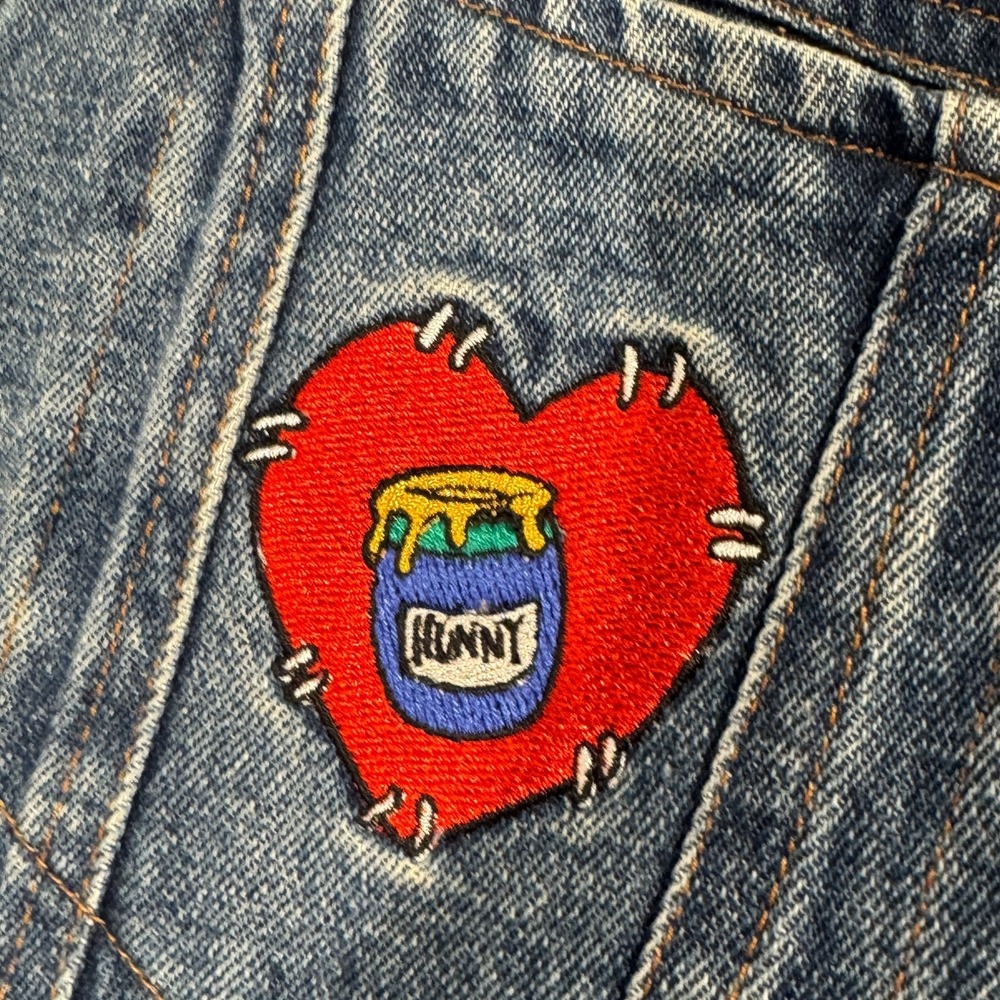 MICKEY INC WOMEN'S Sz M FRIENDS FOREVER POOH, PIGLET, & TIGGER DENIM VEST PIN - Picture 4 of 9